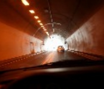 Tunnel1 © 
